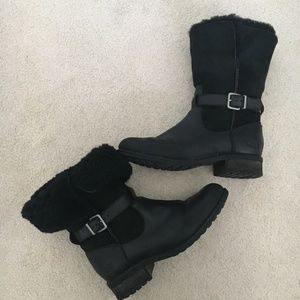 UGG boots - Size 8(US)/39EU - Black